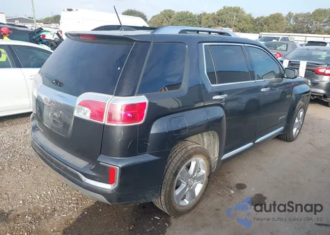 2017 GMC Terrain Denali z USA, uszkodzony, nr VIN 2GKALREK3H6121381